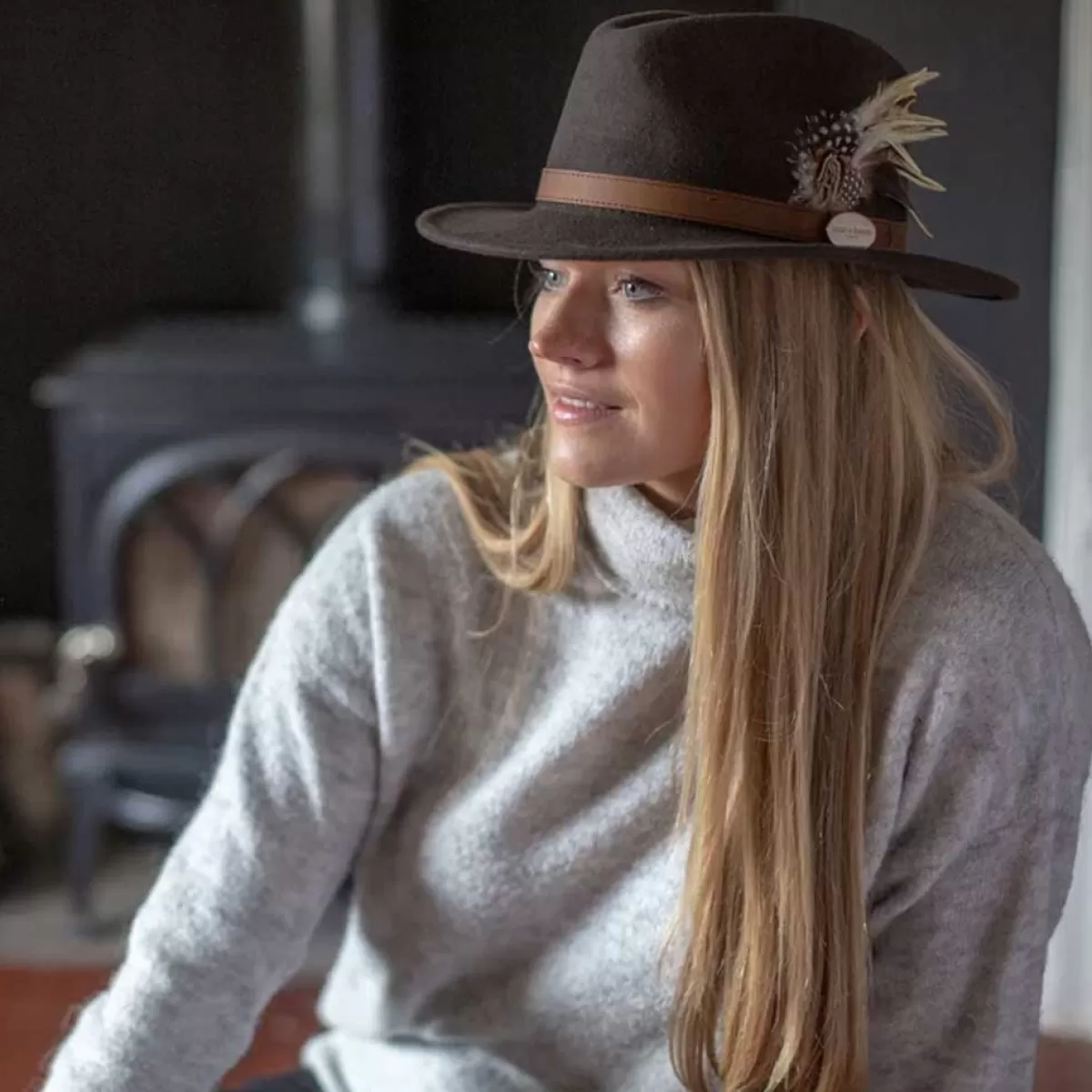 Outlet Hicks and Brown Hicks & Brown Ladies Suffolk Fedora Hat - Guinea And Pheasant Feather Dark Brown
